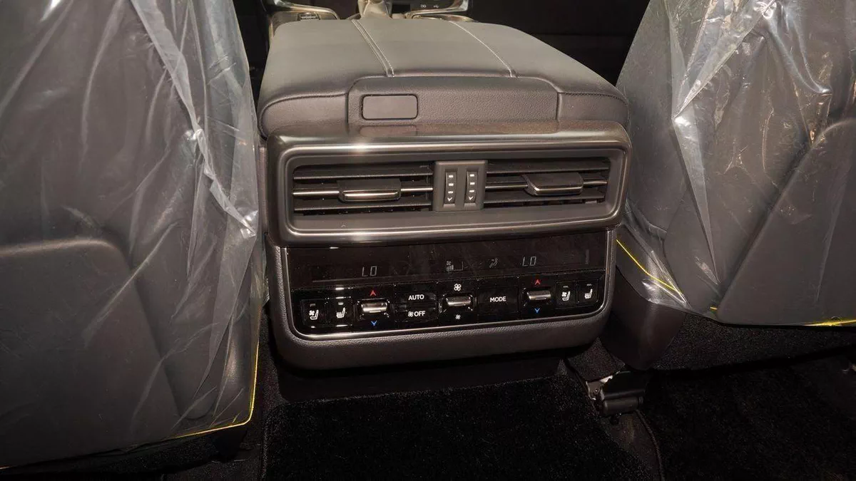 Lexus LX600 OVERTRAIL 3.5L V6-9-0