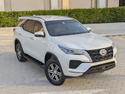 2023 Toyota Fortuner EXR - V4 2.7L 4X4 - Original Paint - GCC Specs - Like New!-0