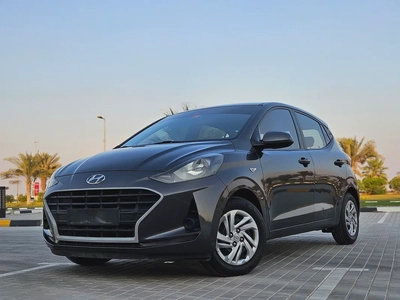 Hyundai Grand i10 2021 GCC Specs Almost A New Car Premium Condition With Low KM With Bank Finance-2
