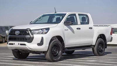 Toyota Hilux GL HILUX 2.4L MED OPTION-0