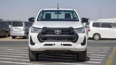 Toyota Hilux GL HILUX 2.4L MED OPTION-1
