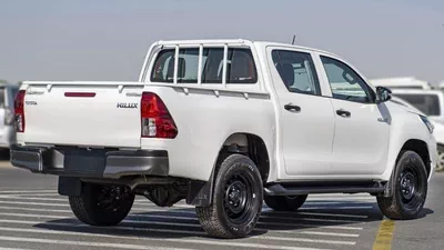 Toyota Hilux GL HILUX 2.4L MED OPTION-2