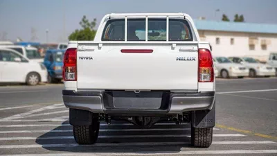 Toyota Hilux GL HILUX 2.4L MED OPTION-3