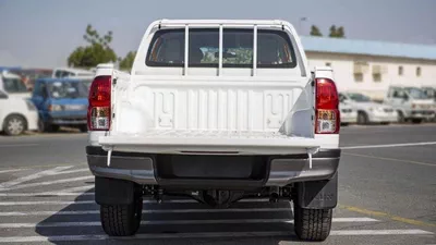 Toyota Hilux GL HILUX 2.4L MED OPTION-6