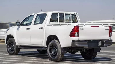 Toyota Hilux GL HILUX 2.4L MED OPTION-8