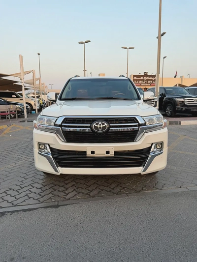 تويوتا لاند كروزر 2010 VXR V8 محول الشكل الجديد 2021-0