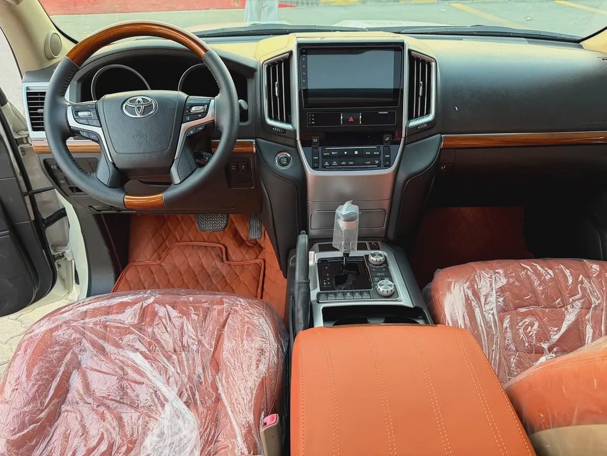 تويوتا لاند كروزر 2010 VXR V8 محول الشكل الجديد 2021-8-8