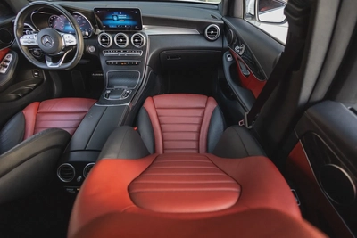 Mercedes-Benz GLC 200 2020-9