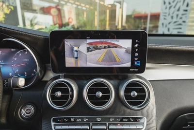 Mercedes-Benz GLC 200 2020-18