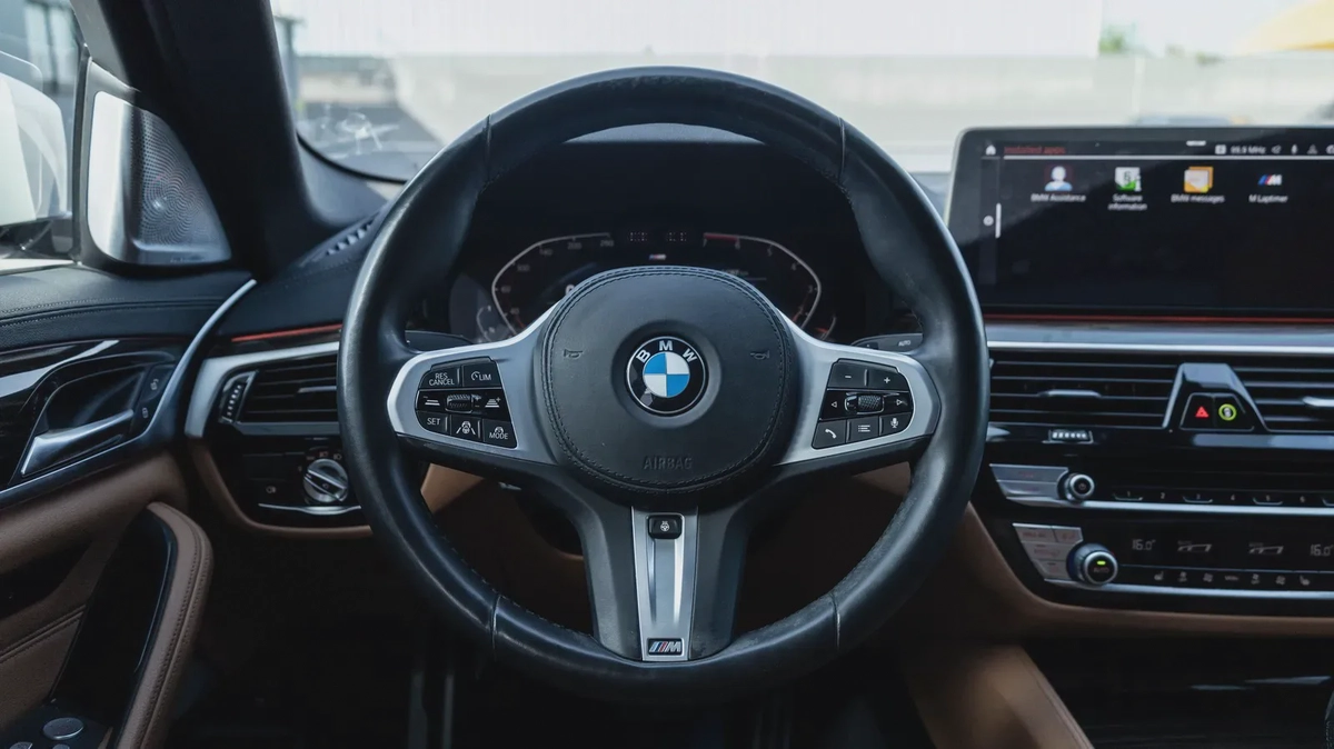 BMW 5 Series 520 2021-1-1