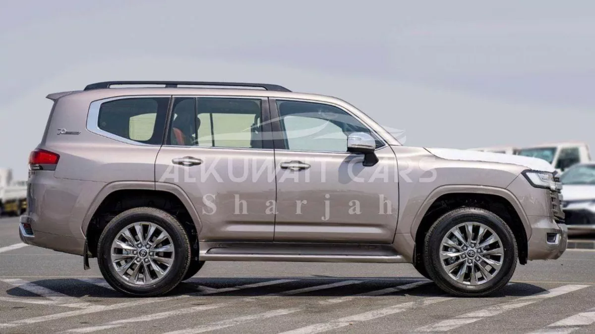 Toyota Land Cruiser VXR TOYOTA LAND CRUISER LC300 VXR 3.3D AT MY2025-6-0