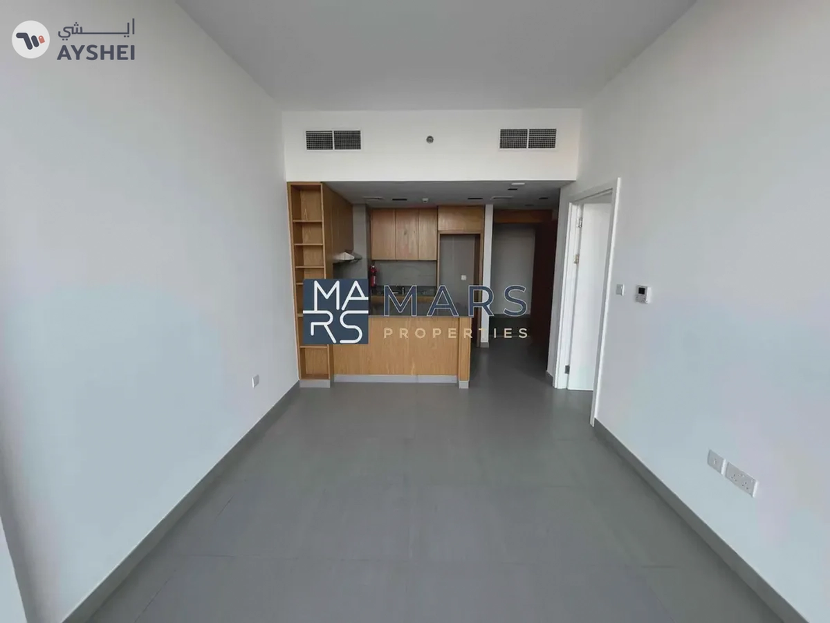 | BRAND NEW 1 BEDROOM | READY TO MOVE | FREEHOLD | PRIME LOCATION