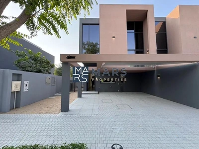 Prestigious Community – Masaar Villas with Elegant Emirati Design. Robinia, Masaar-0