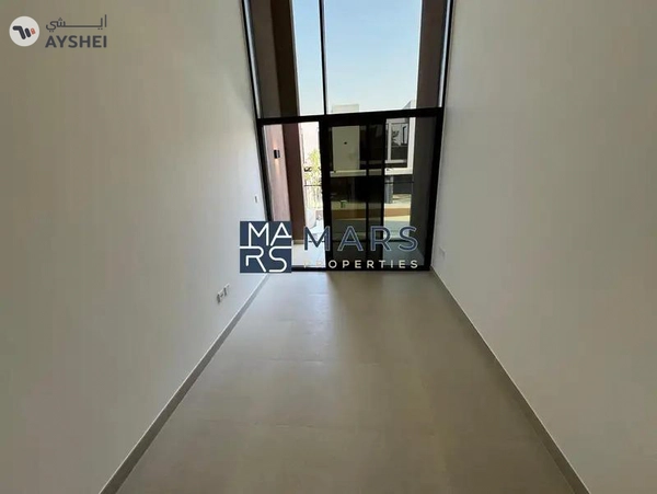 Prestigious Community – Masaar Villas with Elegant Emirati Design. Robinia, Masaar
