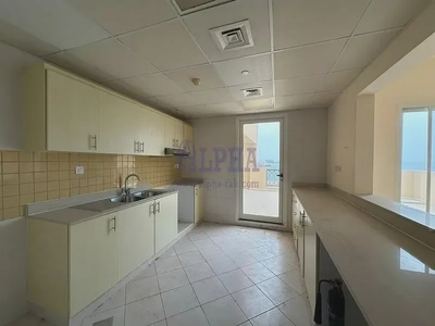 SPACIOUS 2BR | PARTIAL BEACH VIEW |HUGE BALCONY-8
