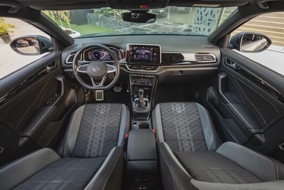 Volkswagen T-Roc 2024-18