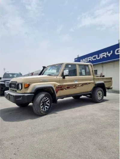 Toyota Land Cruiser Pick Up VDJ79 2.8L DIESEL A/T FULL OPTION DOUBLE CABIN PICKUP-1