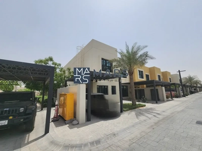 Luxurious 4BR Townhouse for Rent – Duplex Layout in Sustainable City, Sharjah-24