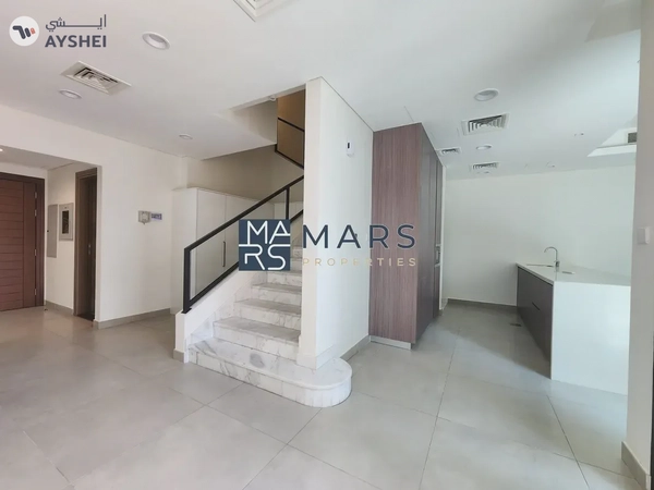 Luxurious 4BR Townhouse for Rent – Duplex Layout in Sustainable City, Sharjah