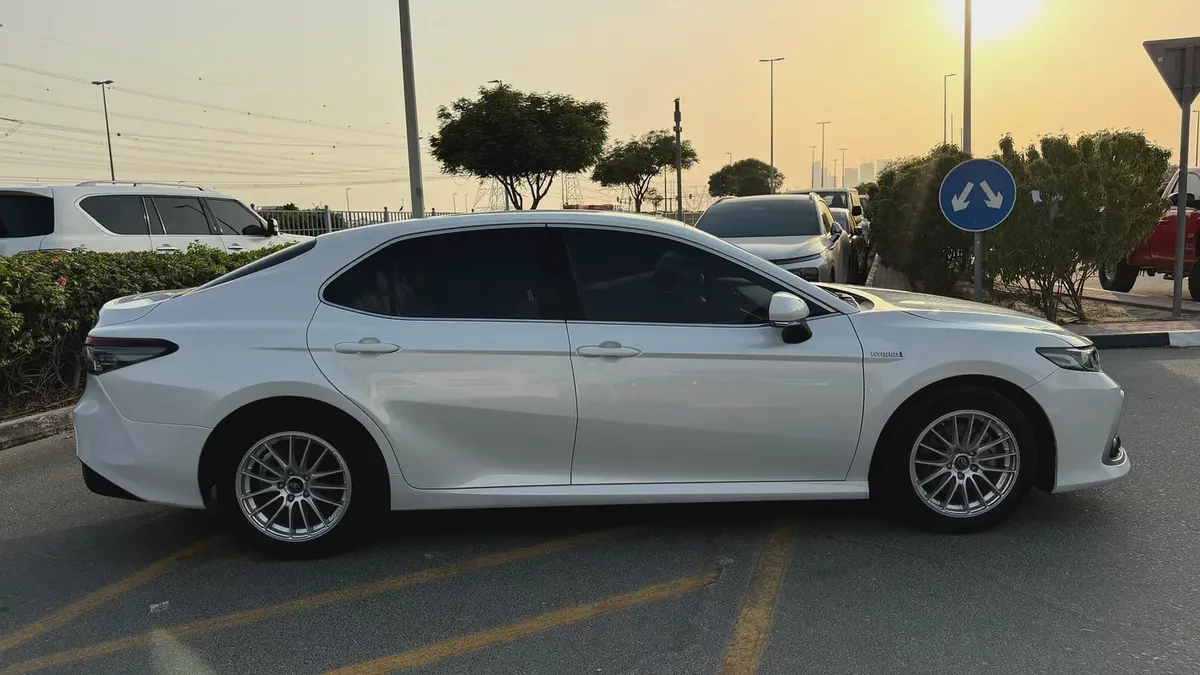 Toyata Camry LE Hybrid 2021 GCC specs, Free offers! Bank loan can be arranged!-6-6