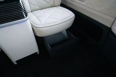 Mercedes Benz V300 AVANTGARDE MBS Dreamliner VIP-18