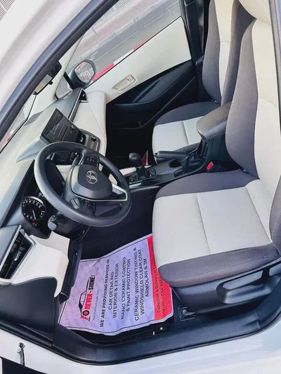 Corolla hybird Family use car Cash, Inhouse finance and bank finance-1