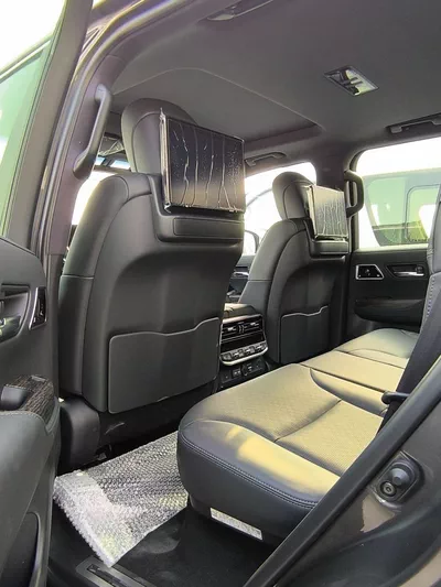 Toyota Land Cruiser VXR-7