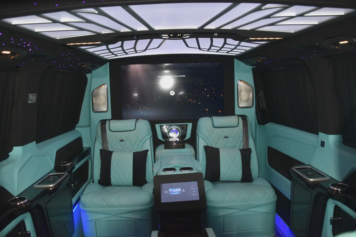 2023 ll Mercedes V300 Diesel ll Maybach Upgraded ll-9-9