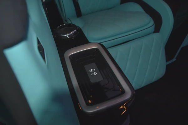 2023 ll Mercedes V300 Diesel ll Maybach Upgraded ll