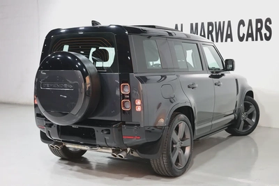 Land Rover Defender 110 V8 Edition P525 2025 - GCC Specs-2