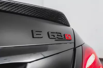 AED 6,007 / 36 months | 0% D2017 Mercedes Benz E63s / Full Service History / Japanese Spec 4.5B-18