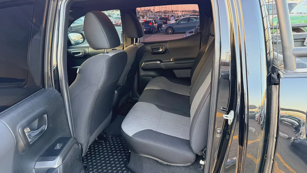 2022 Toyota Tacoma TRD Sport - Canadian Specs - GCC Ready-9-9
