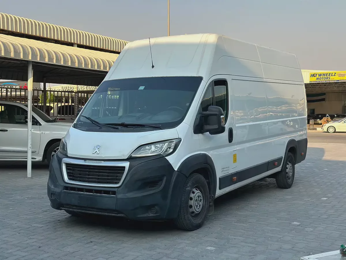 Peugeot Boxer 2019 L4H3 GCC Specs
