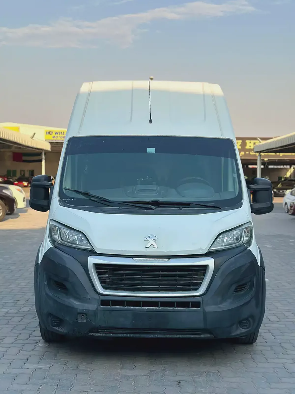 Peugeot Boxer 2019 L4H3 GCC Specs-1-1