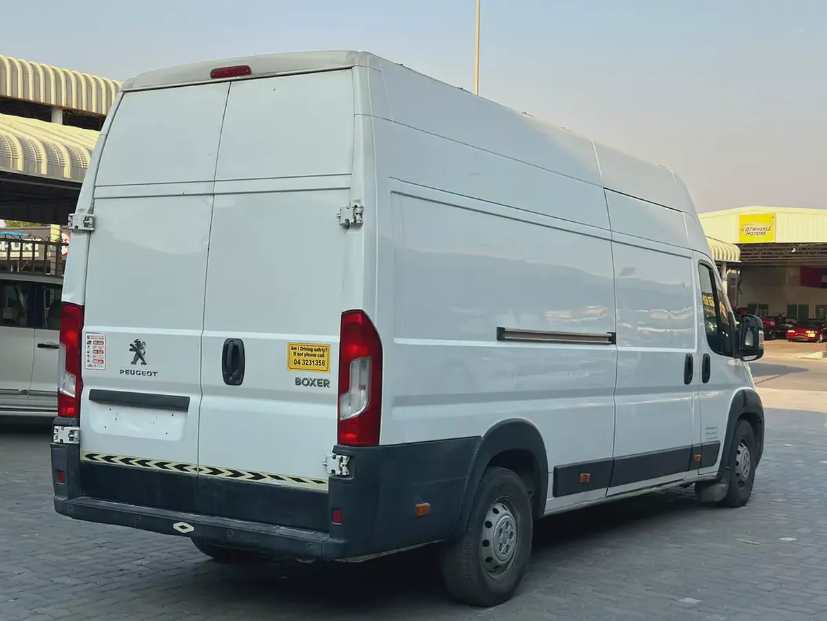 Peugeot Boxer 2019 L4H3 GCC Specs-4-4