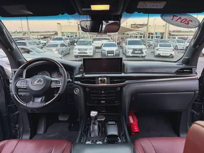 Lexus LX 570 Signature 2017 | GCC Specs | Pristine Condition-10