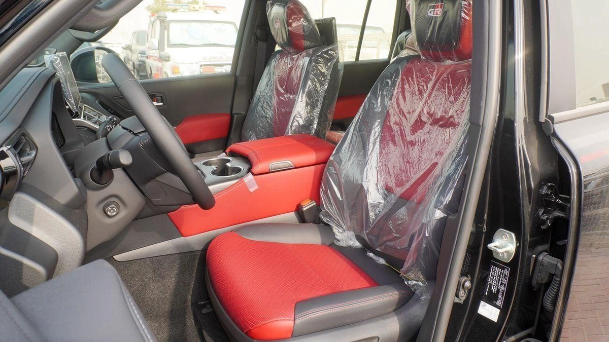 Toyota Land Cruiser GR SPORT 3.5L V6-13-13