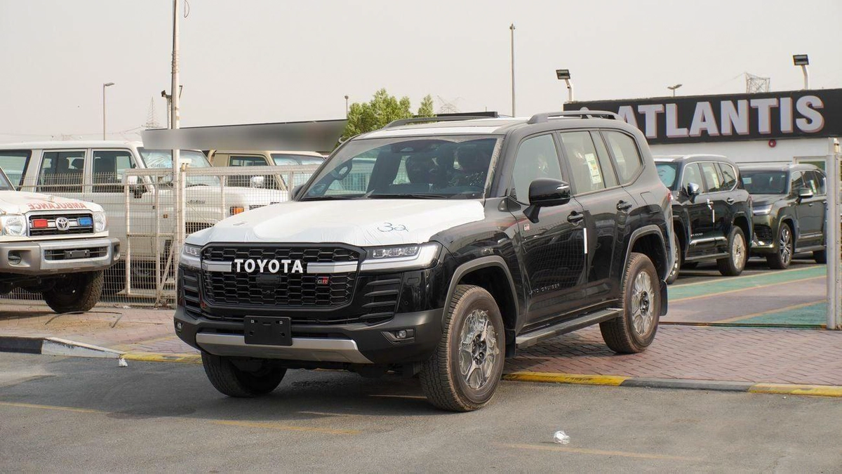 Toyota Land Cruiser GR SPORT 3.5L V6