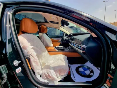 BMW 735i EXCELLENCE Under Warranty & Service 2026 GCC-12