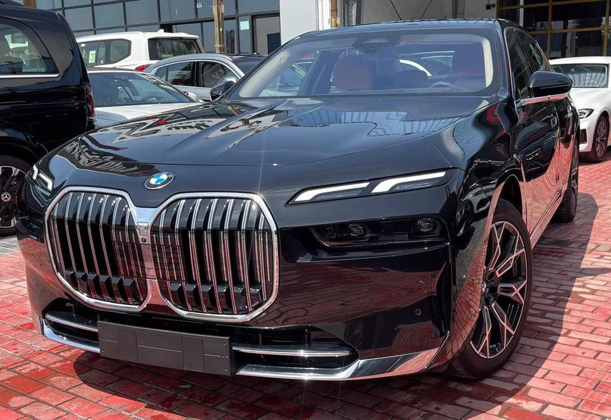 BMW 735i EXCELLENCE Under Warranty & Service 2026 GCC