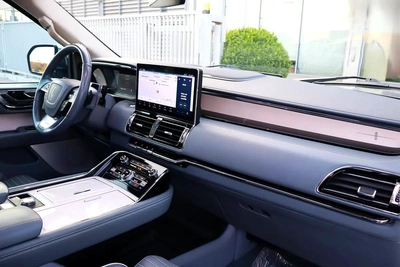 Lincoln Navigator Presidential 2023 – GCC Specification - Under Agency Warranty Until 2028-5