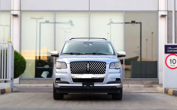 Lincoln Navigator Presidential 2023 – GCC Specification - Under Agency Warranty Until 2028