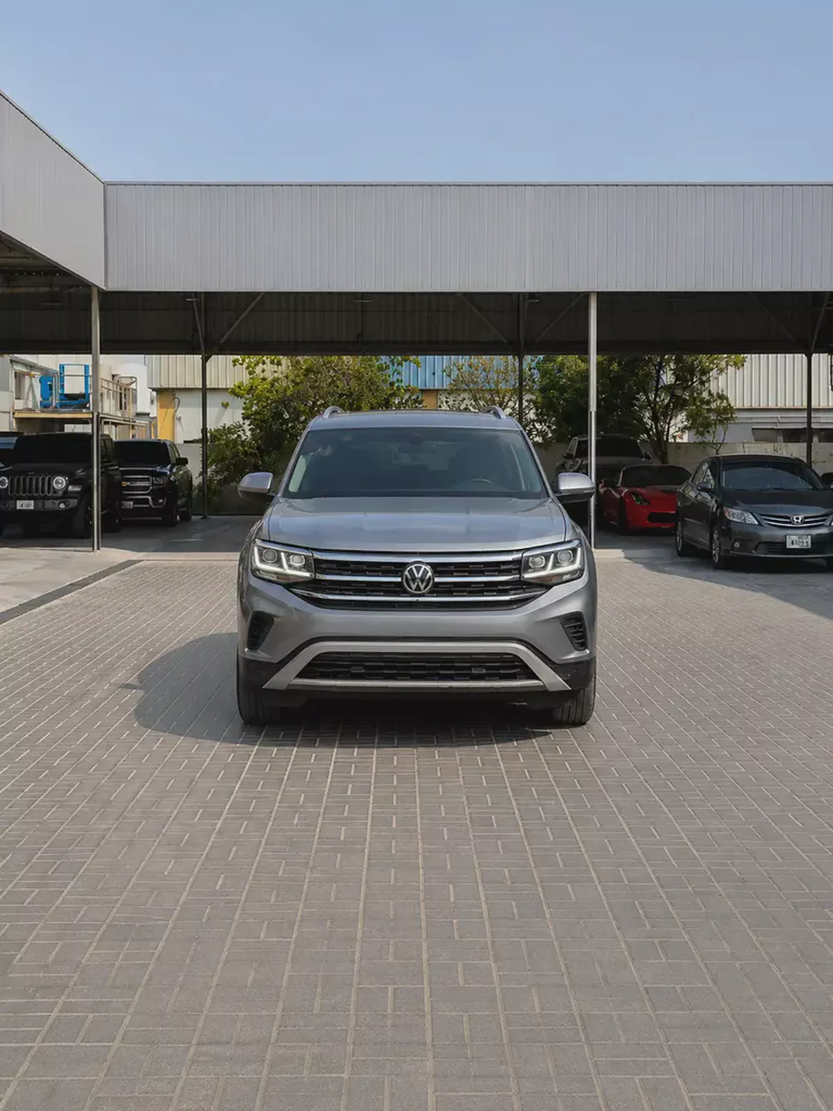 AED 1,250 P.M | Volkswagen Teramont Comfortline 2021 GCC Specs