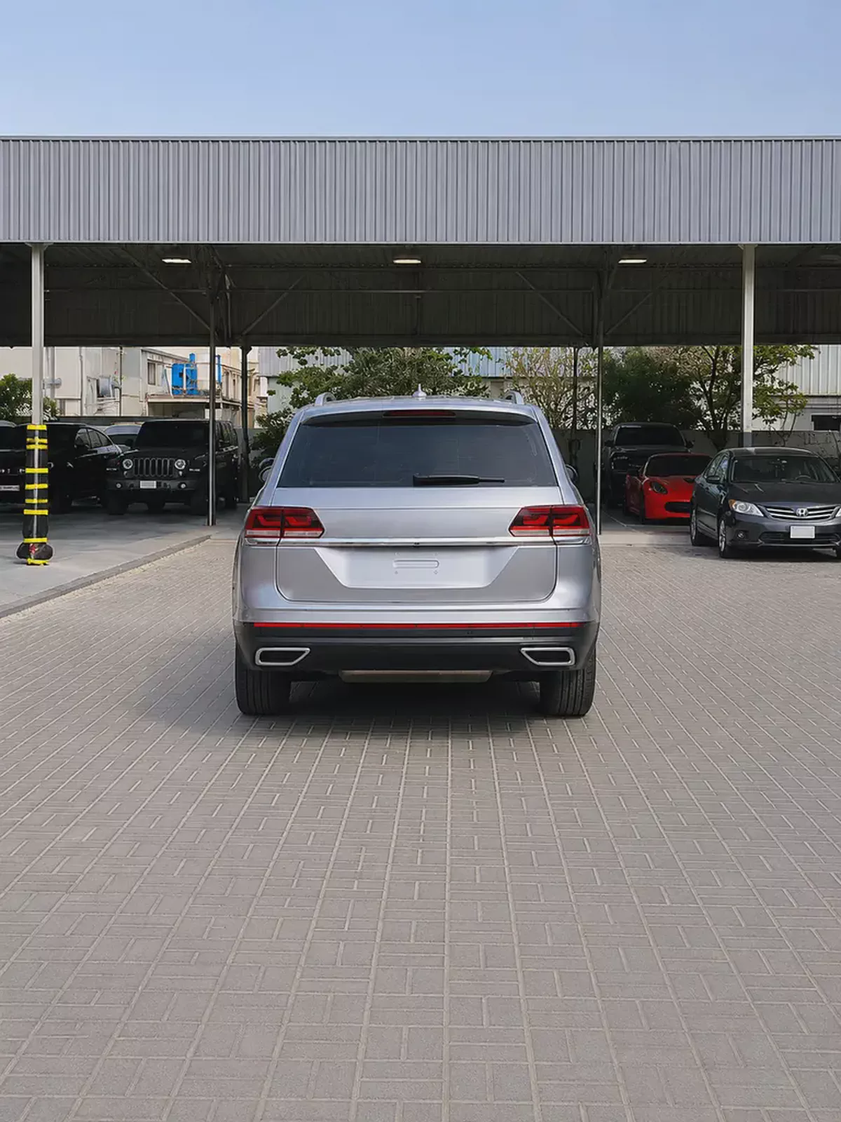 AED 1,250 P.M | Volkswagen Teramont Comfortline 2021 GCC Specs-4-4