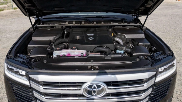Toyota Land Cruiser LC VX 3.3D\(LHD) TOYOTA LAND CRUISER LC300 VX 3.3D AT MY2025 – BLACK