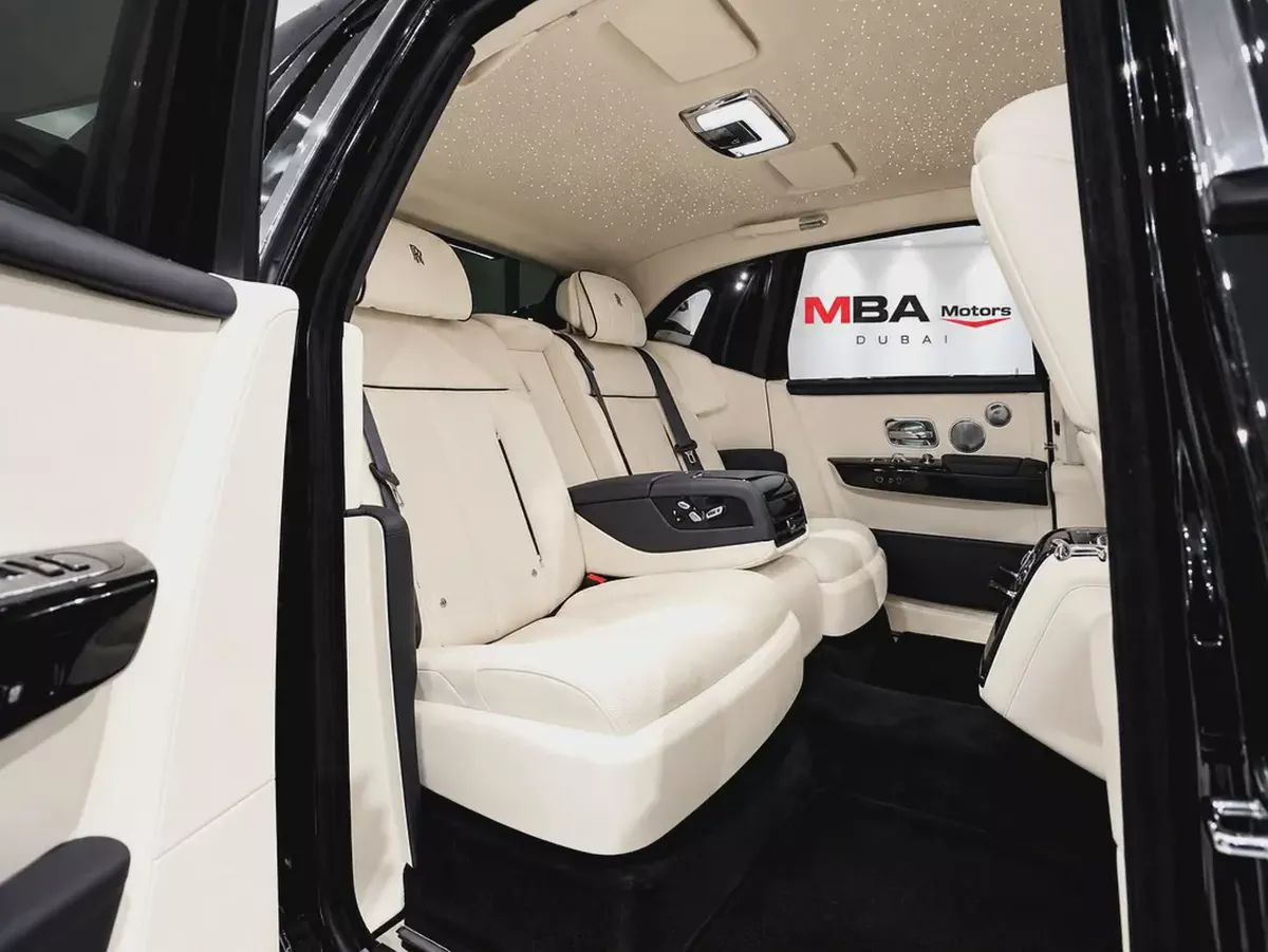 2021 | Rolls Royce Phantom | 2 Keys | European Specs | Fully loaded-10-10