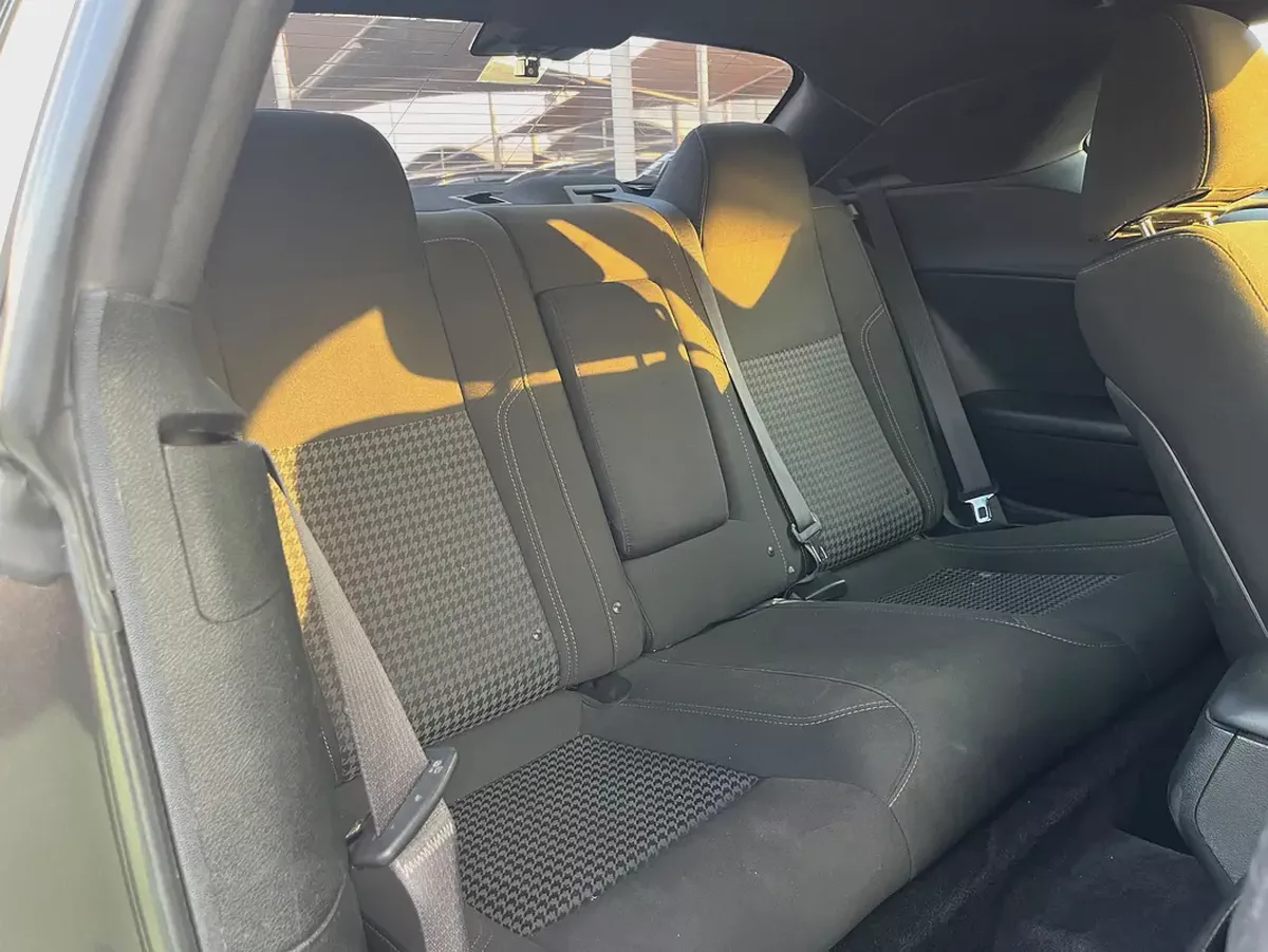 Dodge Challenger R/T 2018 American Specs-9-9
