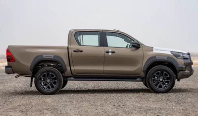 Toyota Hilux ADVENTURE-6