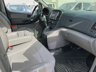 Hyundai H1 Cargo Van-6