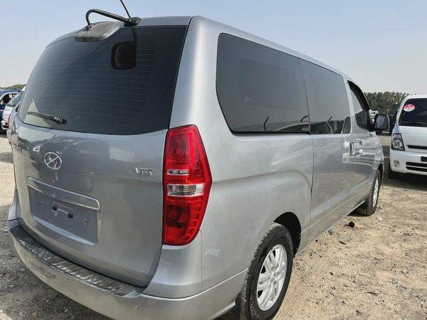 Hyundai H1 Cargo Van